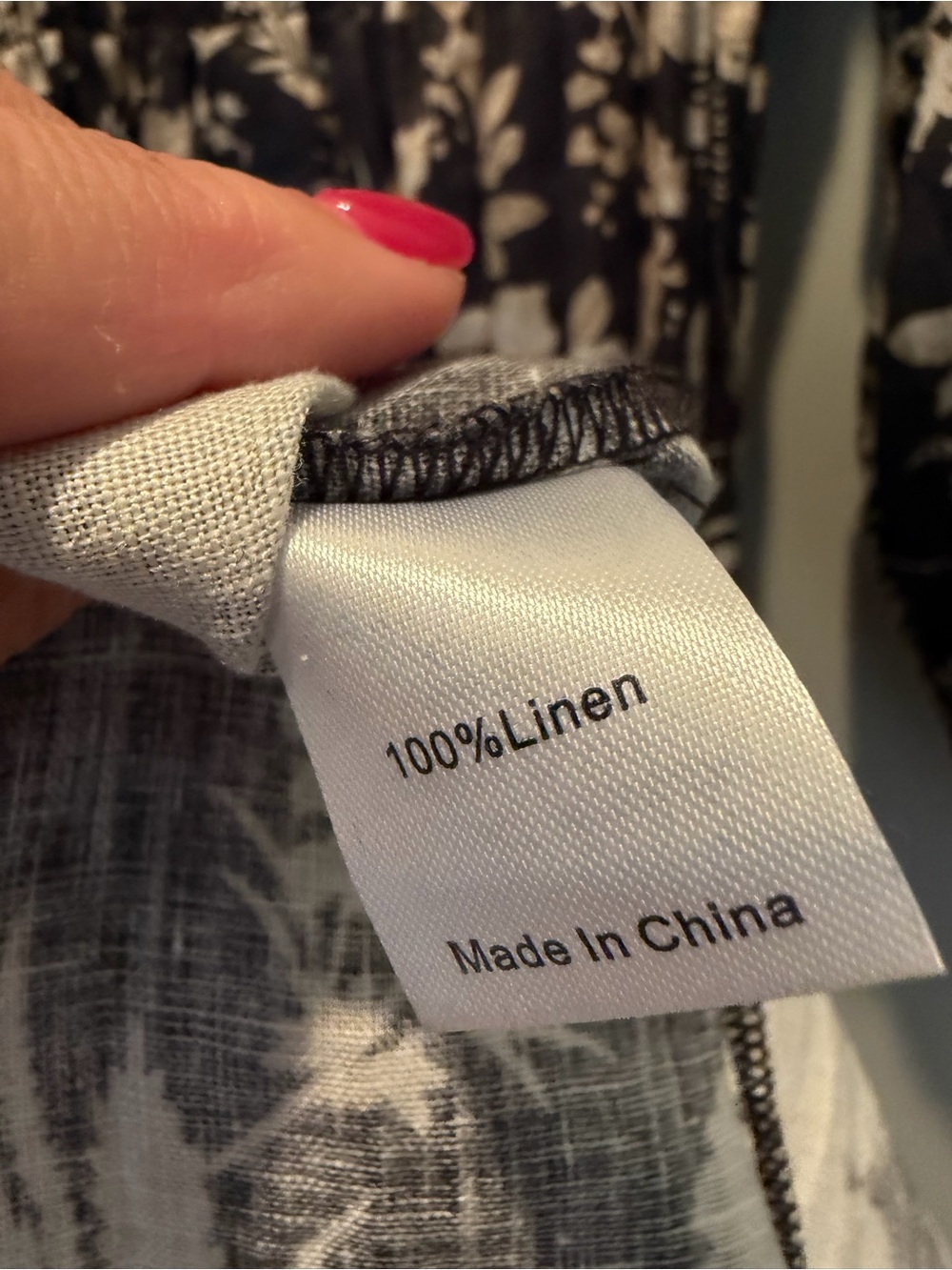 Tuckernuck Hemmings 100% Linen Black and Cream Smocked Square-Neck Midi Dress - Picture 5 of 5